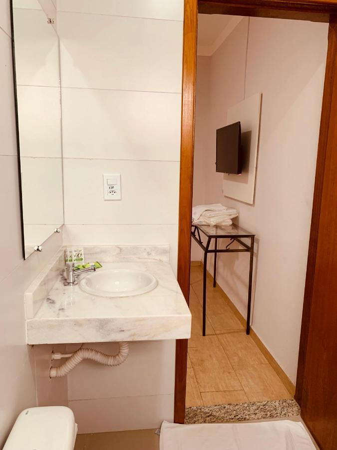 Hotel Belvedere Araras - Facil Acesso Hospital Sao Leopoldo E Faculdades Eksteriør billede