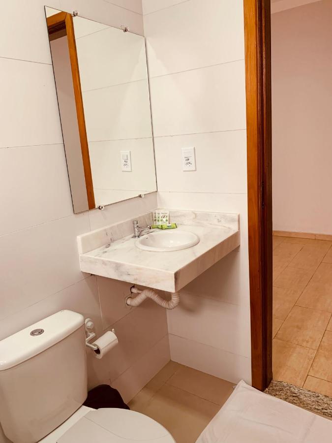 Hotel Belvedere Araras - Facil Acesso Hospital Sao Leopoldo E Faculdades Eksteriør billede